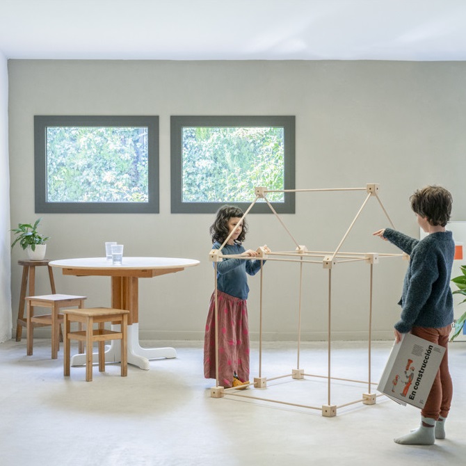 Drewniane klocki konstrukcyjne Maxi Trigonos Kernel Arbaro - 44 el.